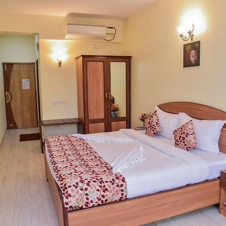 Candolim Grande Resort Exteriör bild