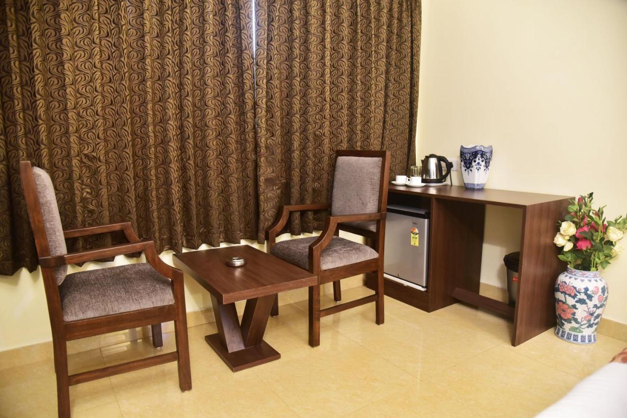 Candolim Grande Resort Exteriör bild