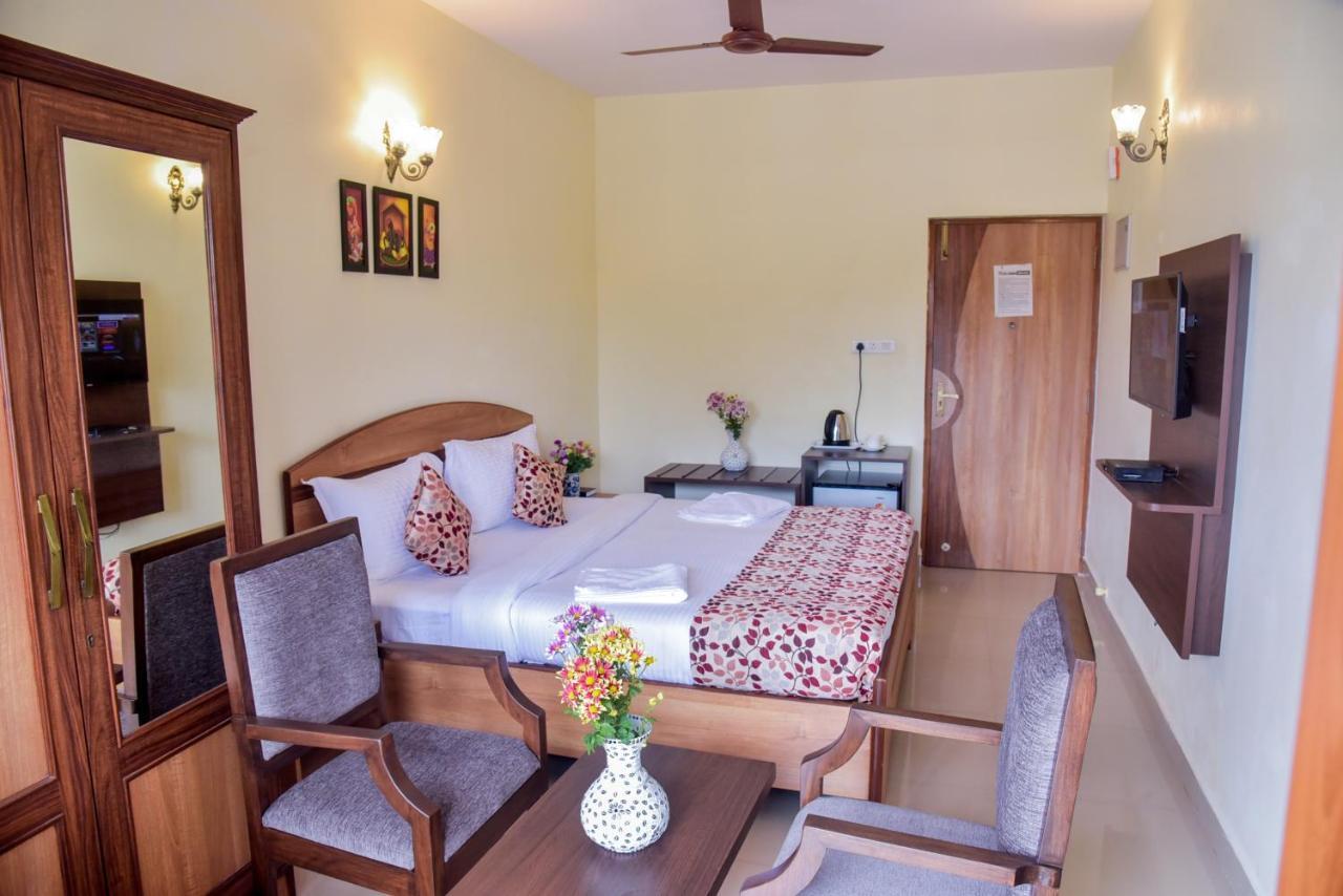 Candolim Grande Resort Exteriör bild
