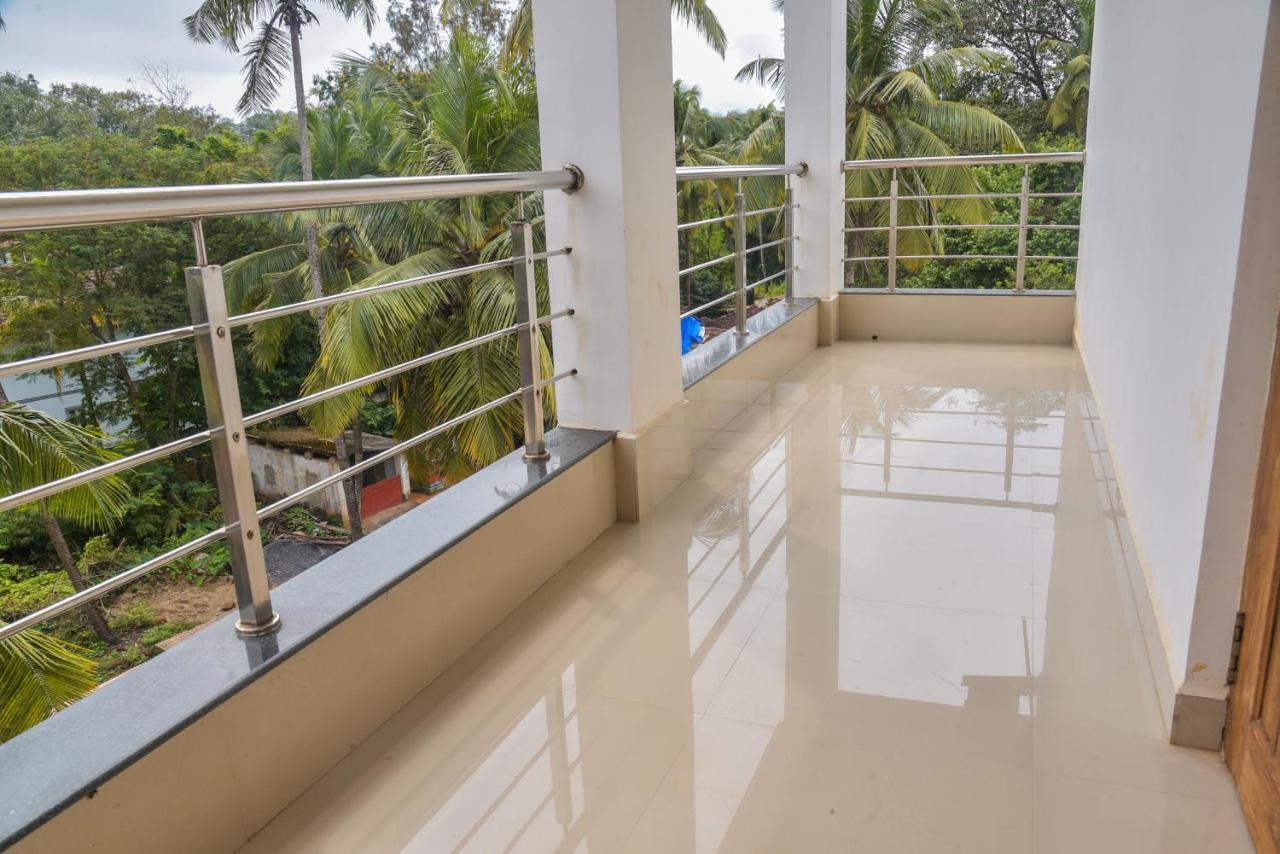 Candolim Grande Resort Exteriör bild